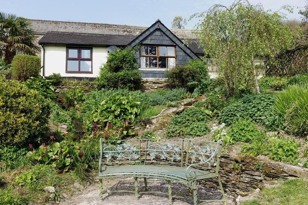 Greenswood Cottage - Cosy Cottage, Rural Location, Beautiful Landscaped Gardens With Pond And Lake دارتموث المظهر الخارجي الصورة