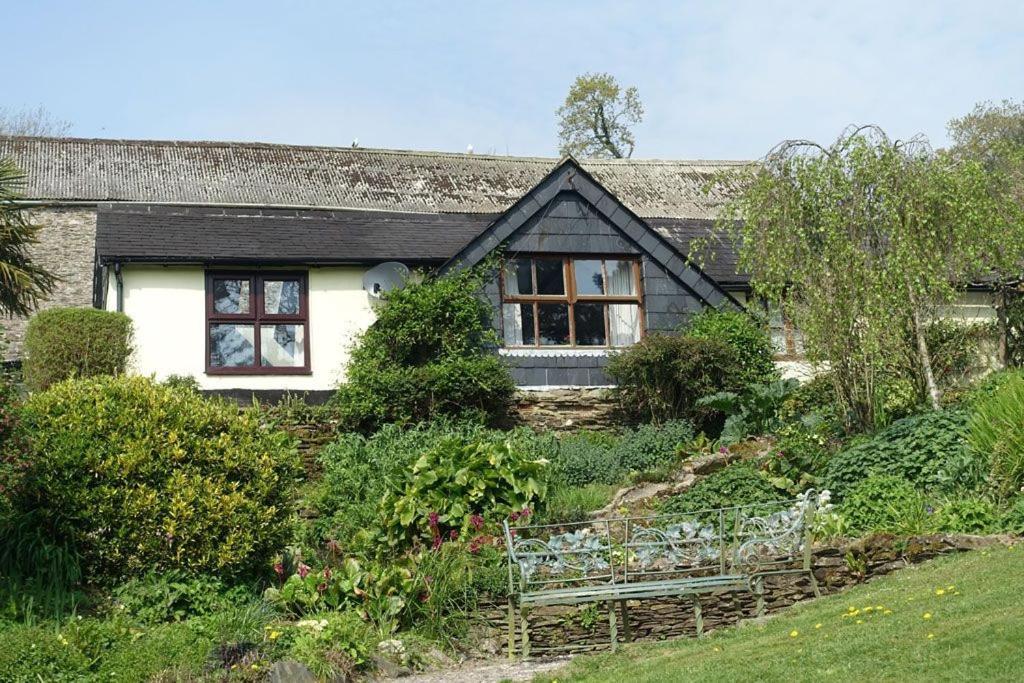 Greenswood Cottage - Cosy Cottage, Rural Location, Beautiful Landscaped Gardens With Pond And Lake دارتموث المظهر الخارجي الصورة
