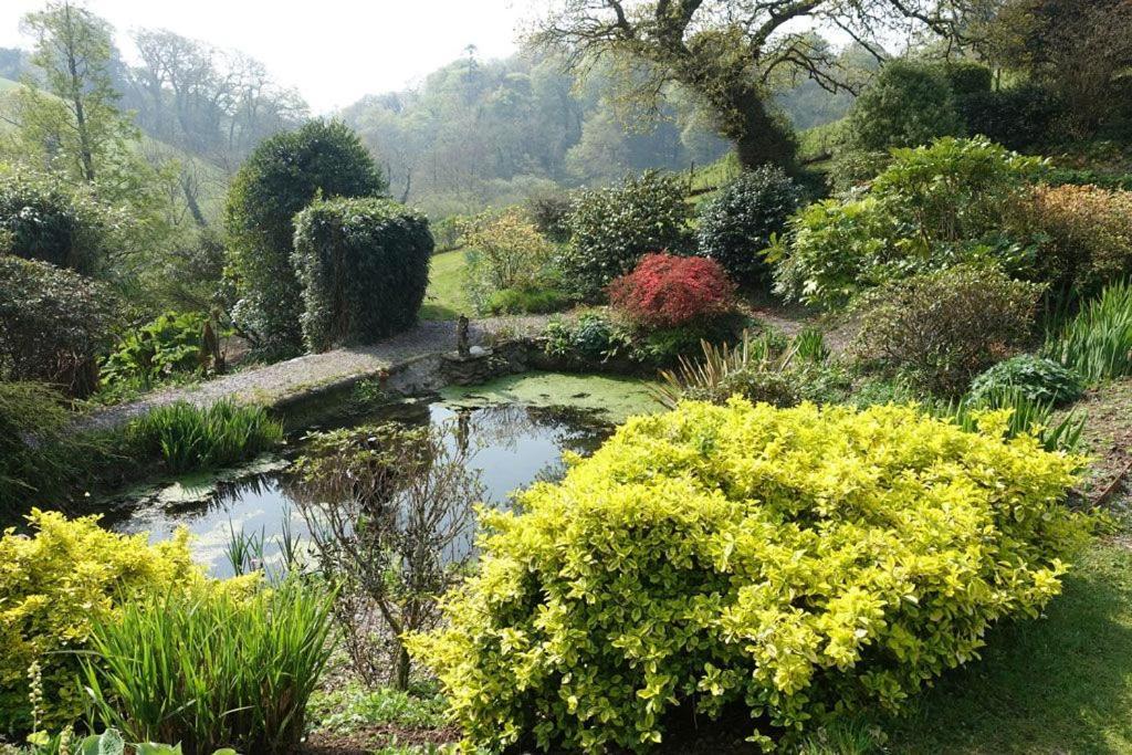 Greenswood Cottage - Cosy Cottage, Rural Location, Beautiful Landscaped Gardens With Pond And Lake دارتموث المظهر الخارجي الصورة