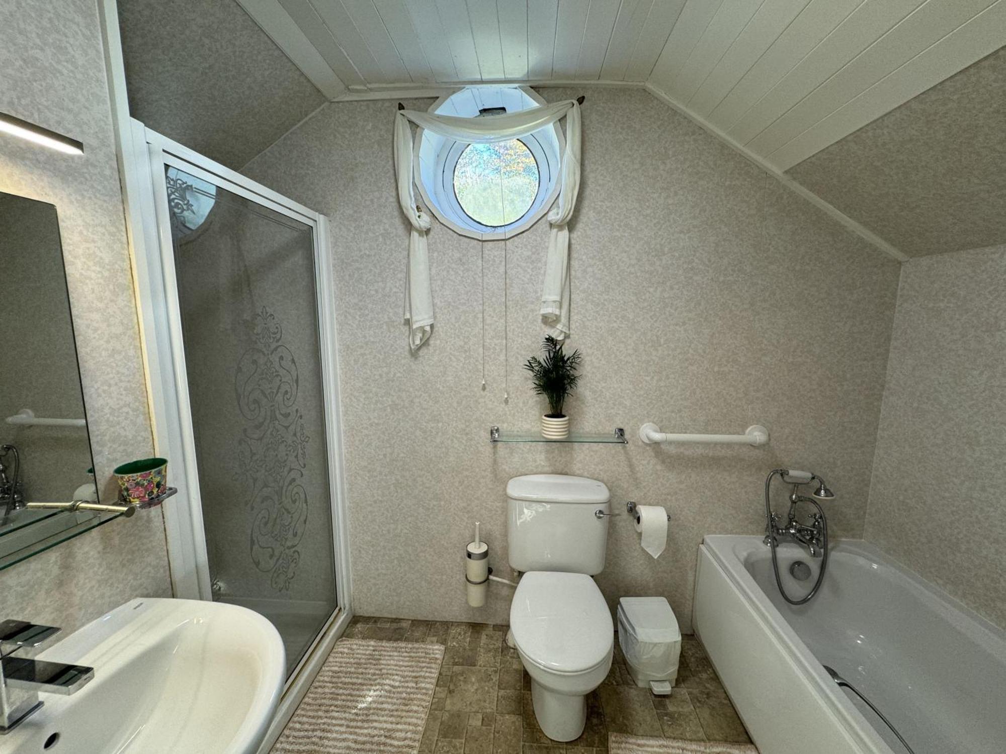Greenswood Cottage - Cosy Cottage, Rural Location, Beautiful Landscaped Gardens With Pond And Lake دارتموث المظهر الخارجي الصورة