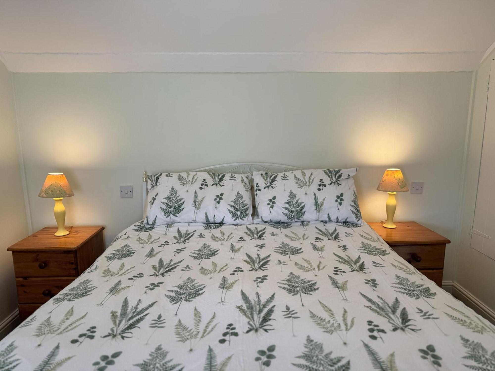 Greenswood Cottage - Cosy Cottage, Rural Location, Beautiful Landscaped Gardens With Pond And Lake دارتموث المظهر الخارجي الصورة